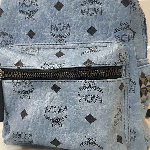 MCM MINI BACKPACK - Picture 2 of 8